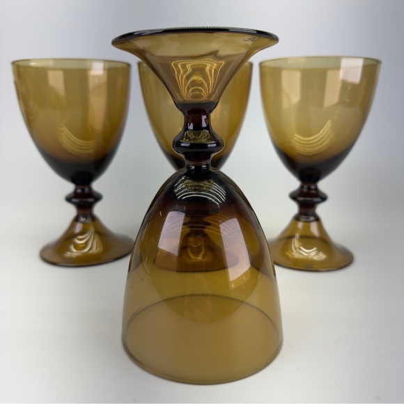 Set of 4 Diane Von Furstenberg 
Handblown Amber Wine Glasses - Picture 8 of 10